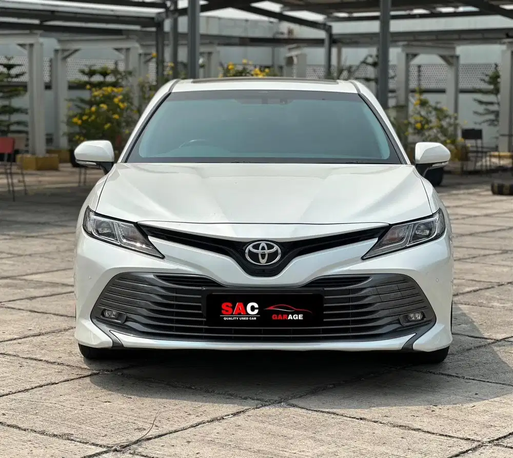TOYOTA CAMRY V 2.5 AT 2021