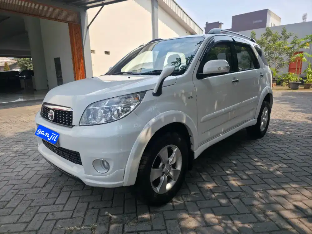 Dijual Toyota Rush 1.5 G AT 2012