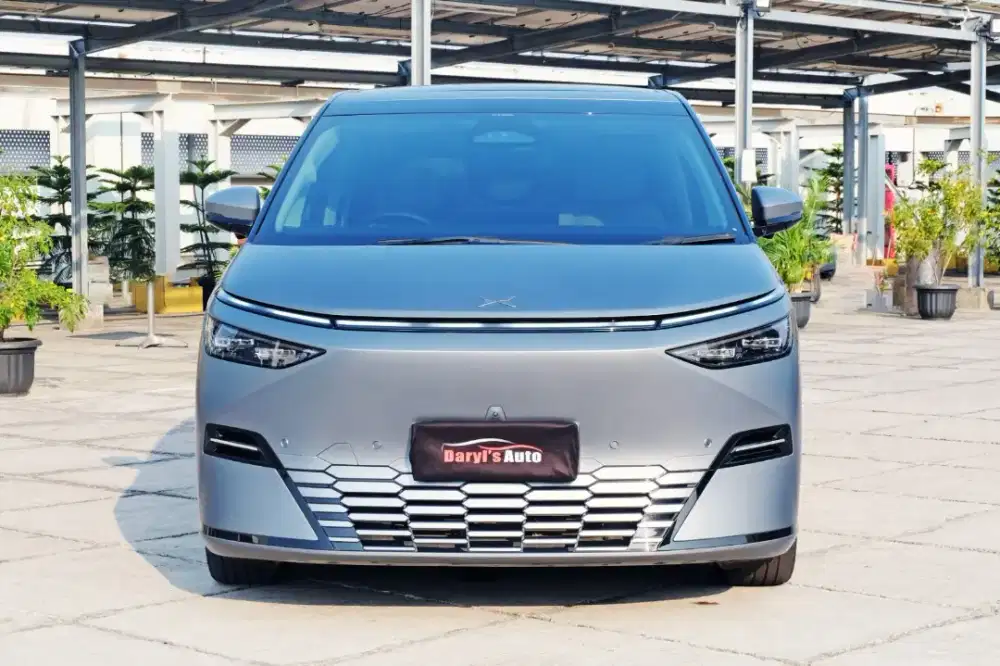 SUPER MEWAH, 2025 XPENG X9 PRO PLUS like new