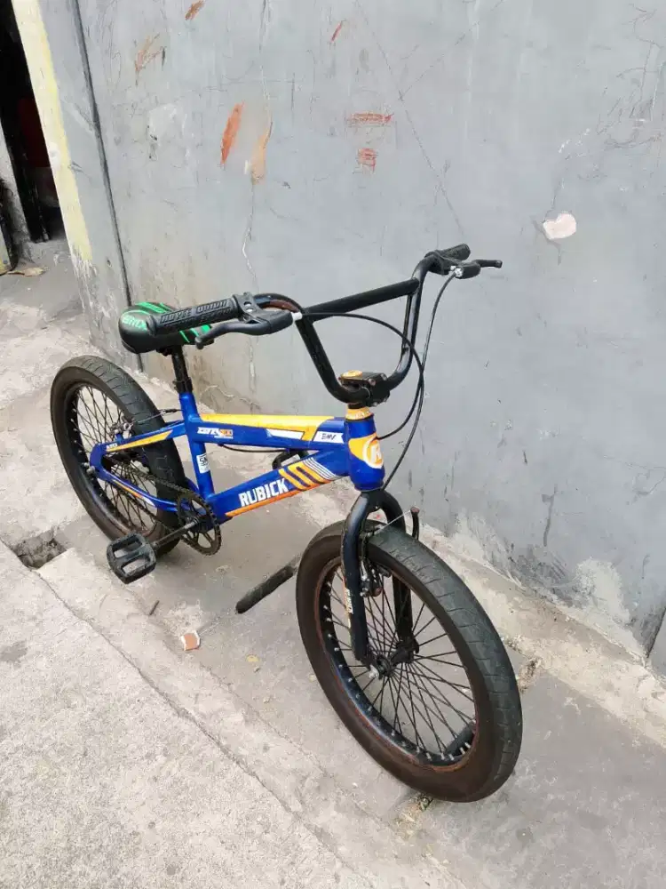 Jual sepeda BMX merk RUBICK UK 20