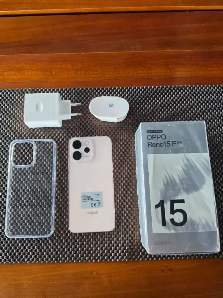 Oppo Reno 15F 8/256, fullset