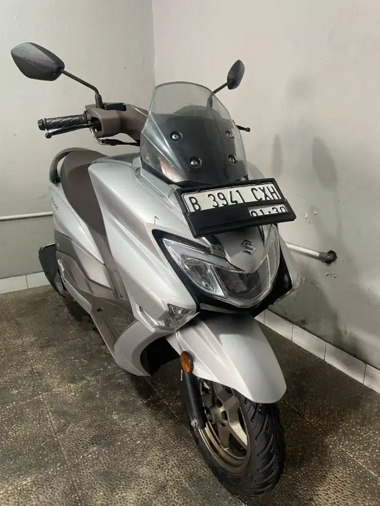 SUZUKI BURGMAN 125 2025