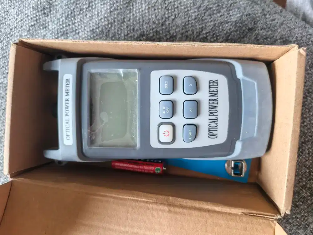 Optical Power Meter (Tes Fiber optik)