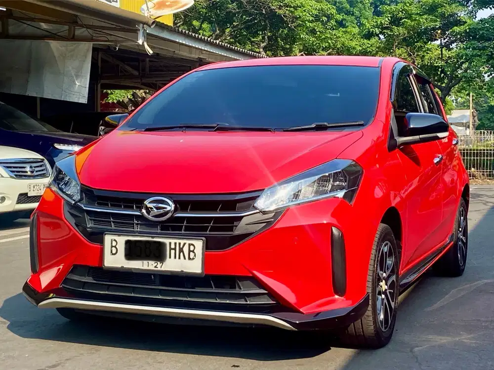 DAIHATSU SIRION 1.3 R CVT AT 2022 MERAH