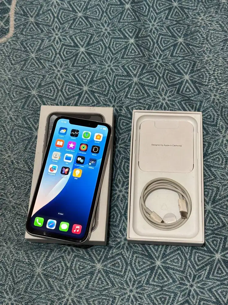 Iphone XR 128 Gb White Mulus Fullset