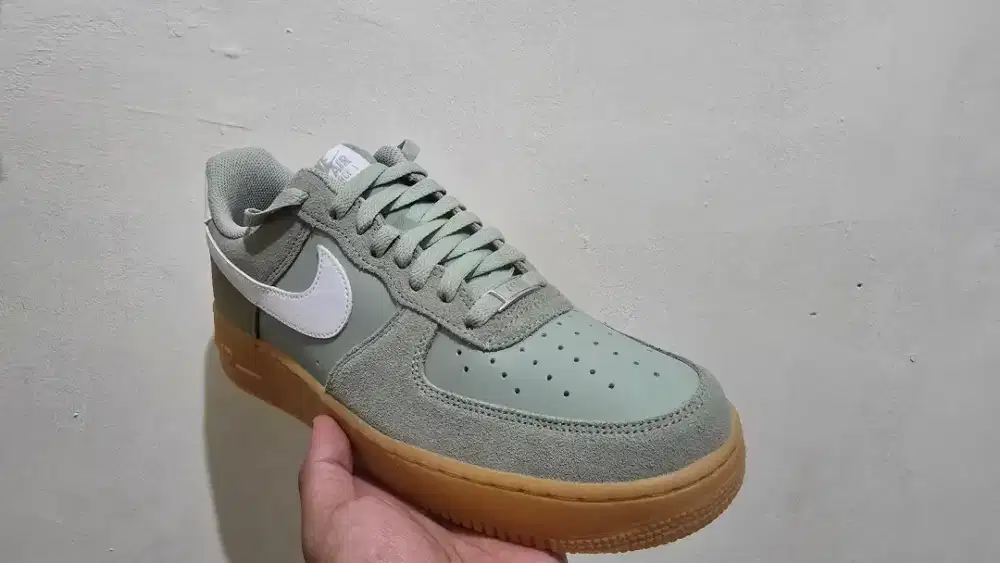 BNIB Nike Air Force 1