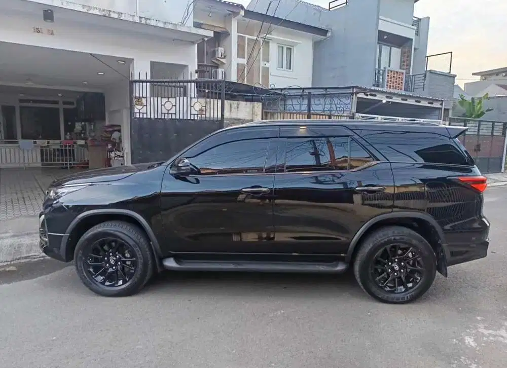 Toyota Fortuner 2023 Diesel