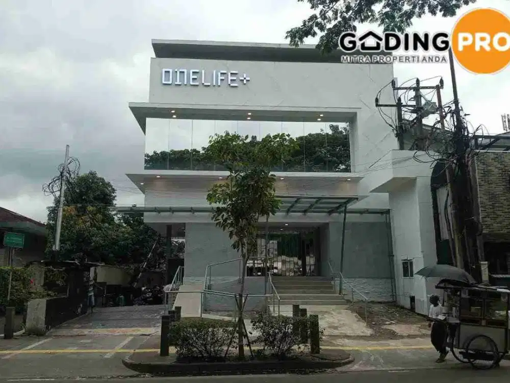 Dijual gedung komersil di Kemang Raya Jakarta Selatan