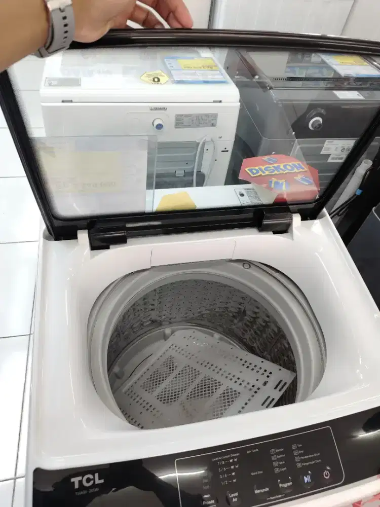 Mesin cuci Tcl 9KG cicilan bunga hingga 0% menggunakan Kredivo