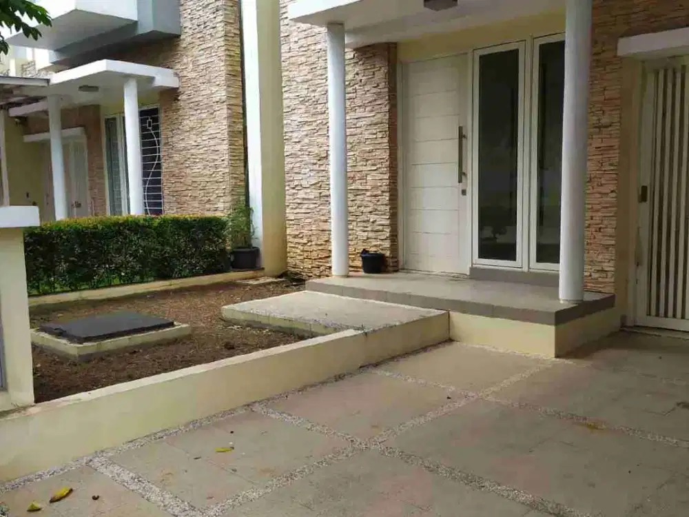 Disewakan Rumah 2 Lantai 3+1 KT di Asera One West Harapan Indah Bekasi
