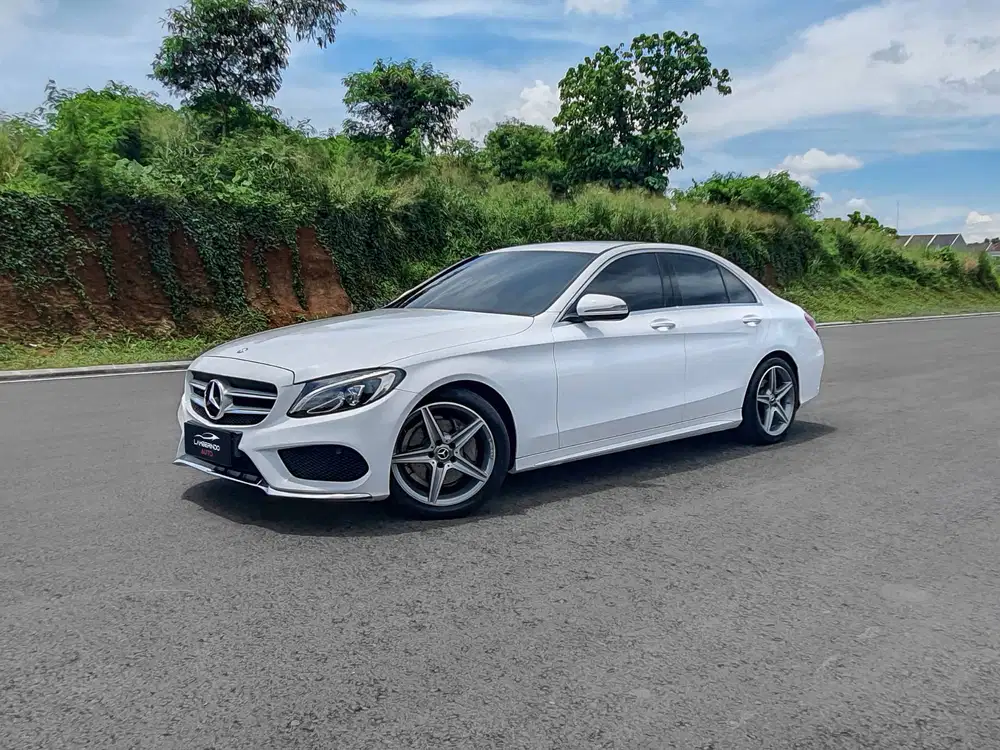 MERCEDES BENZ C200 AMG 2017