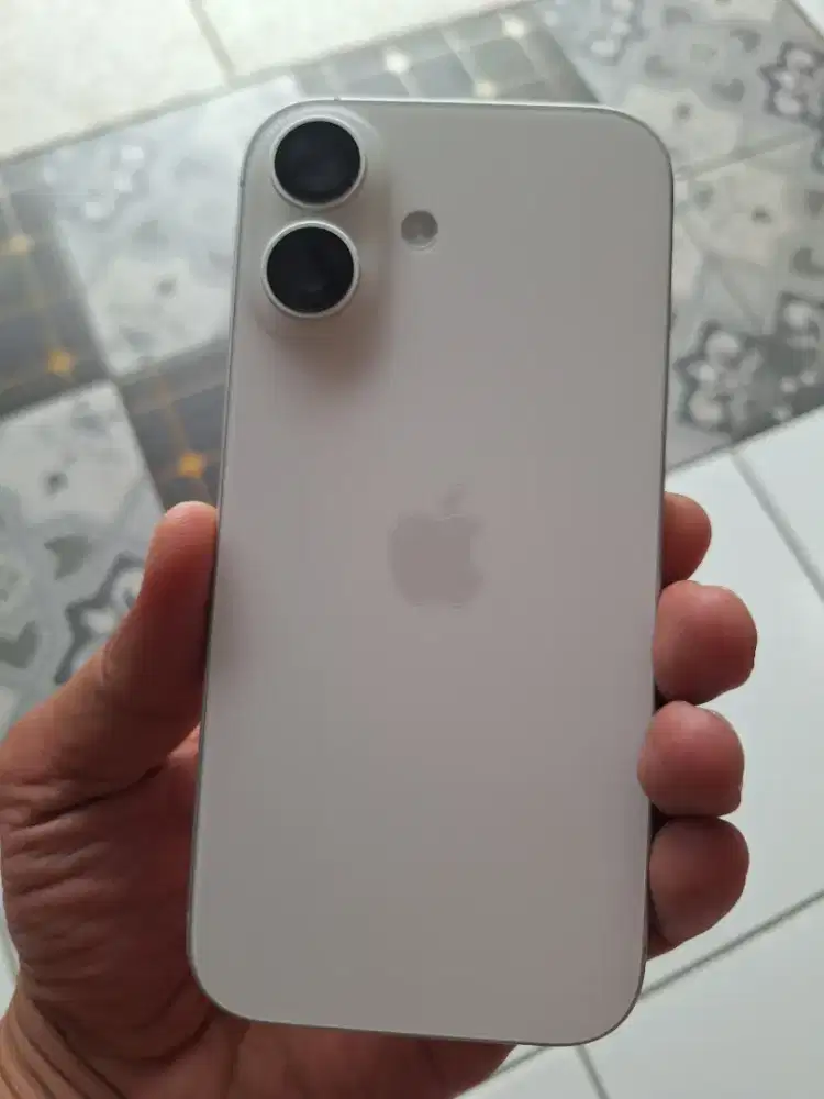 Jual iphone 17 basic WHITE