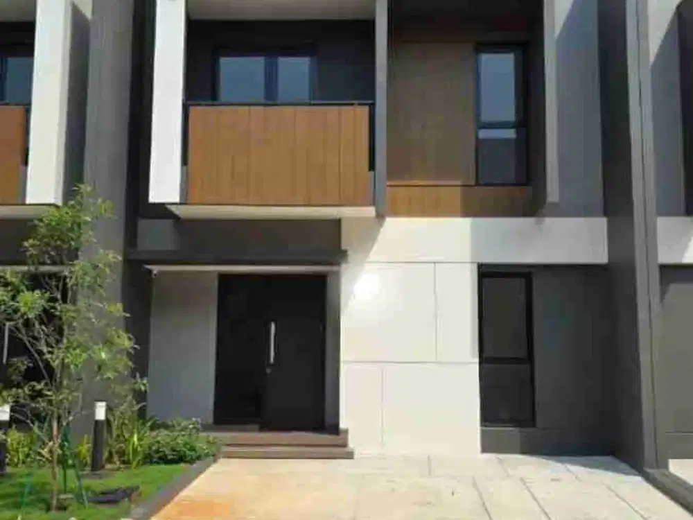 Disewa Rumah 2 Lantai Summarecon Crown Gading Bekasi LT 77m²