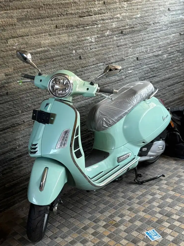 Vespa Gts 150 Tahun 2025
