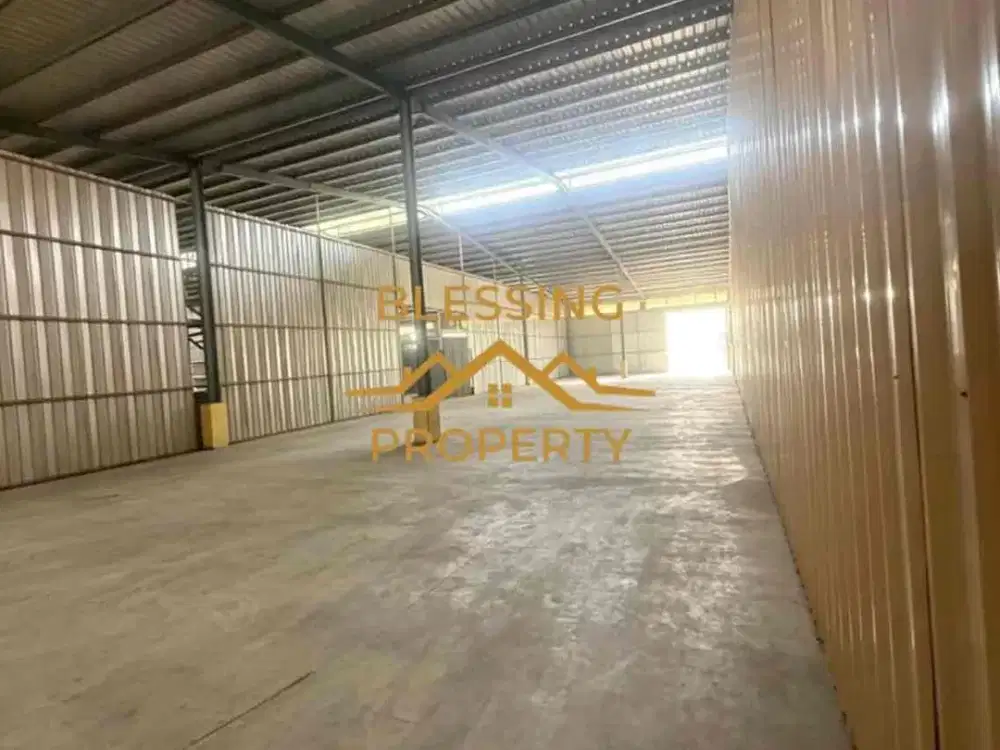 *GUDANG DISEWAKAN*
lokasi: Golden BCI batu ampar 
Luas gudang: 12x45=540m2
Siap menerima logistik

keunggulan:
Lokasi yang strategis karena bertempat di Golden BCI Batu Ampar, yang terhubung ke jalur arteri utama dan berdekatan dengan Pelabuhan Bongkar Mu