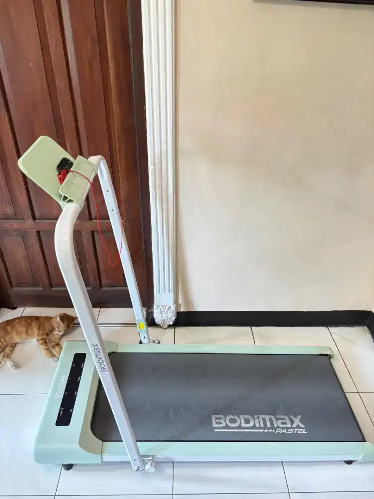 Treadmill Bodymax pastel