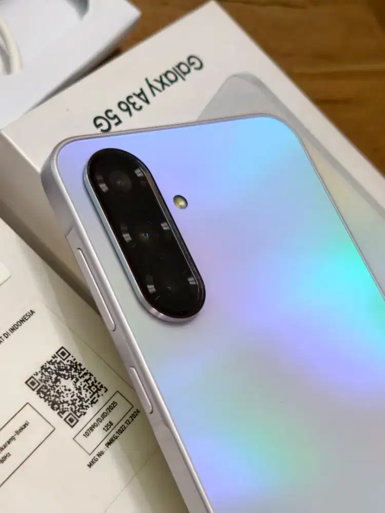 Samsung A36 5G 8/256 Bekas sein resmi samsung- Lavender