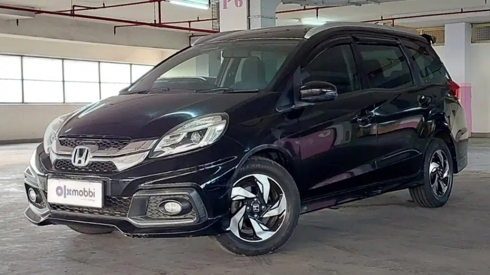 KM Rendah - Honda Mobilio 1.5 RS Bensin-AT 2016