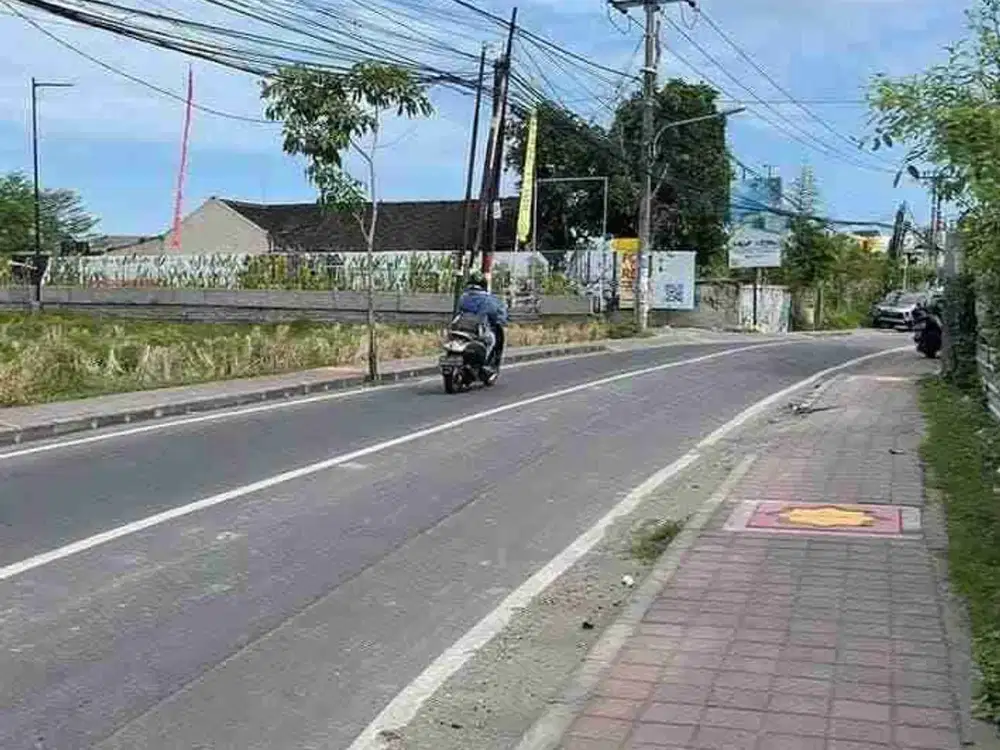 TANAH PREMIUM MAIND ROAD PANTAI BATU BOLONG CANGGU KUTA UTARA