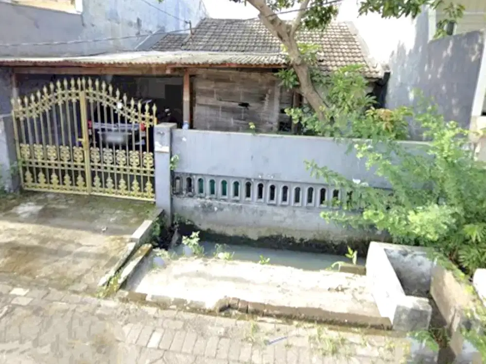 2122 Jual Rumah Perlu Renov di Sidoarjo Wisma Tropodo