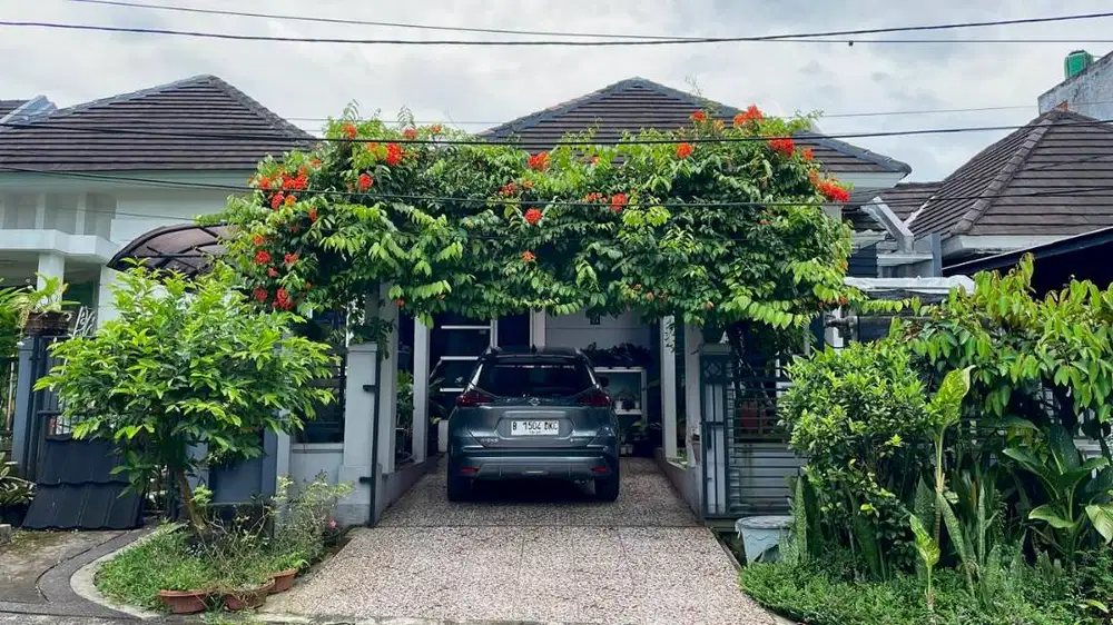 DIJUAL Rumah Cantik & Asri di Bukit Golf Cibubur (Riverside Residence)