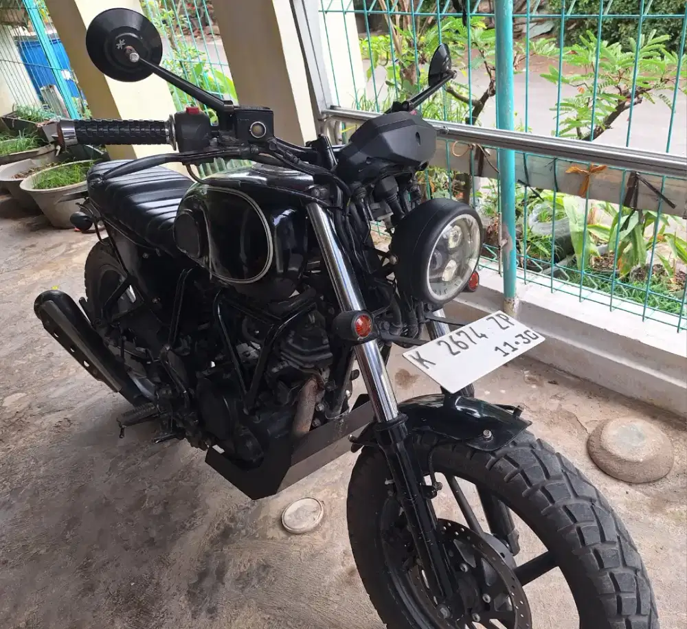 Motor custom scramble basic byson