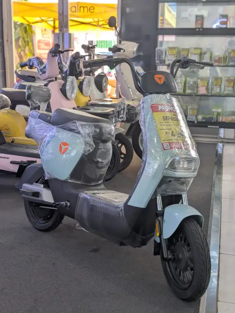 SEPEDA LISTRIK Y4ADEA GE-10