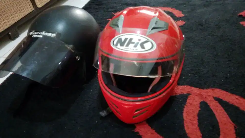 2 helm jual cepat
