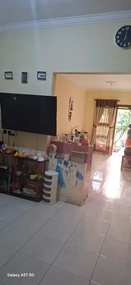 Di cari art diutamakan yang menginap