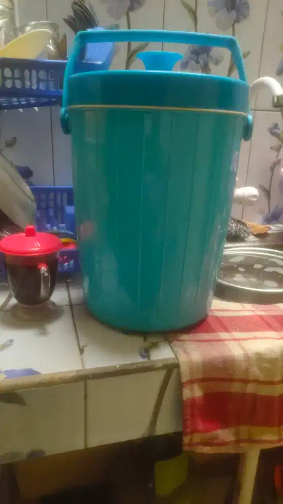 Di jual termos nasi 4 liter