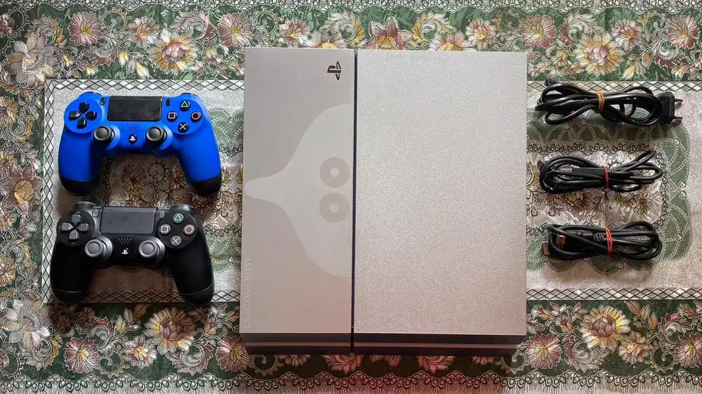 PS4 Dragon Quest Limited Edition