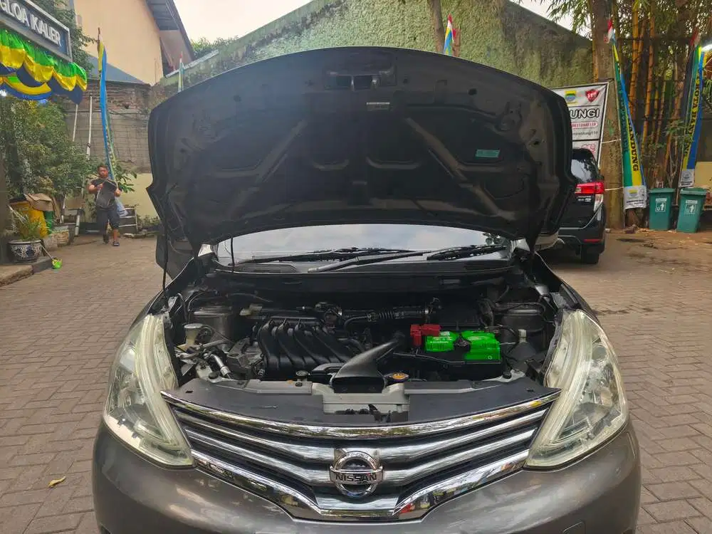 Nissan Grand livina 2014 Bensin
