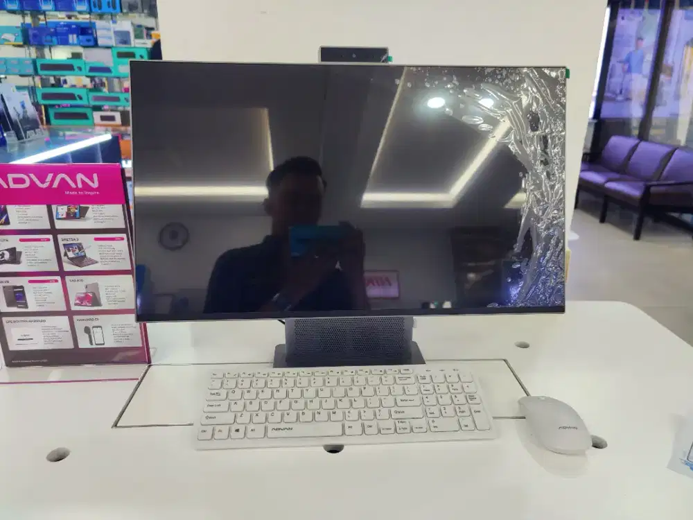 PC Aio Merk Advan