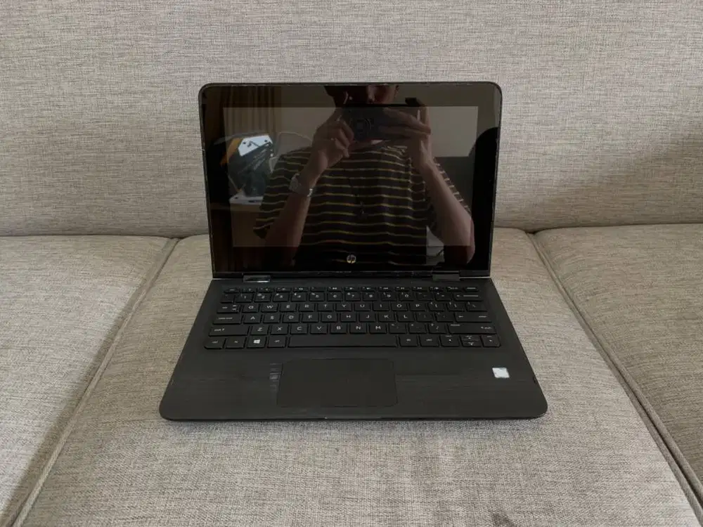HP Convertible x360 11 - ab