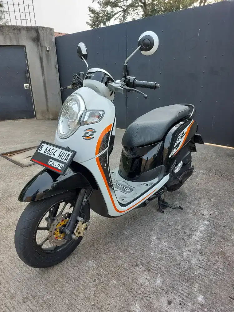 Scoopy 2019 putih pajak hidup surat lengkap
