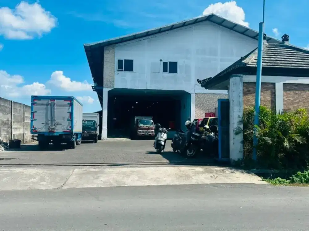 Dijual Gudang Kantor View Sawah di Kapal, Mengwi - Badung