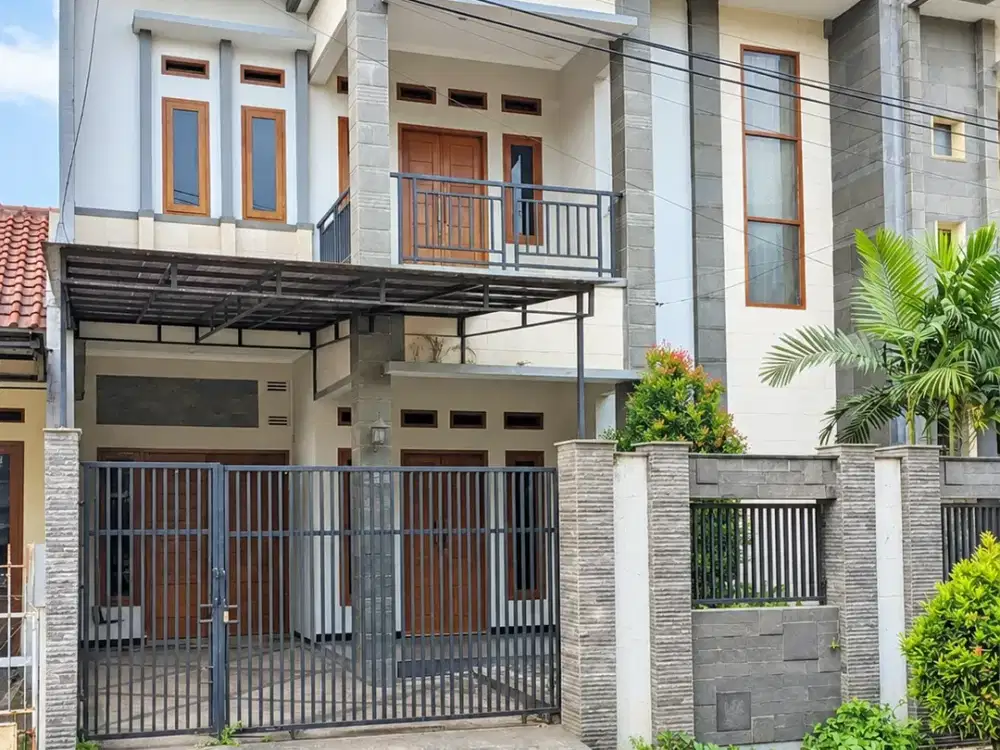 Rumah 2 Lantai Siap Huni Jalan Alat Musik Di Turangga