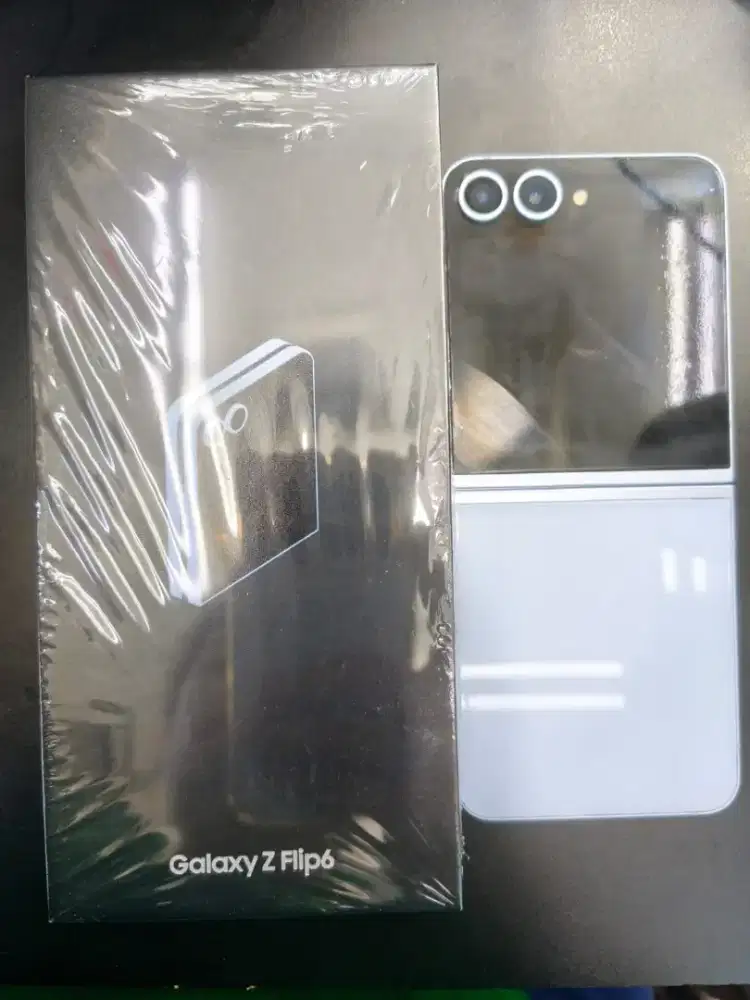 Samsung Z flip 6 12/256gb 5G