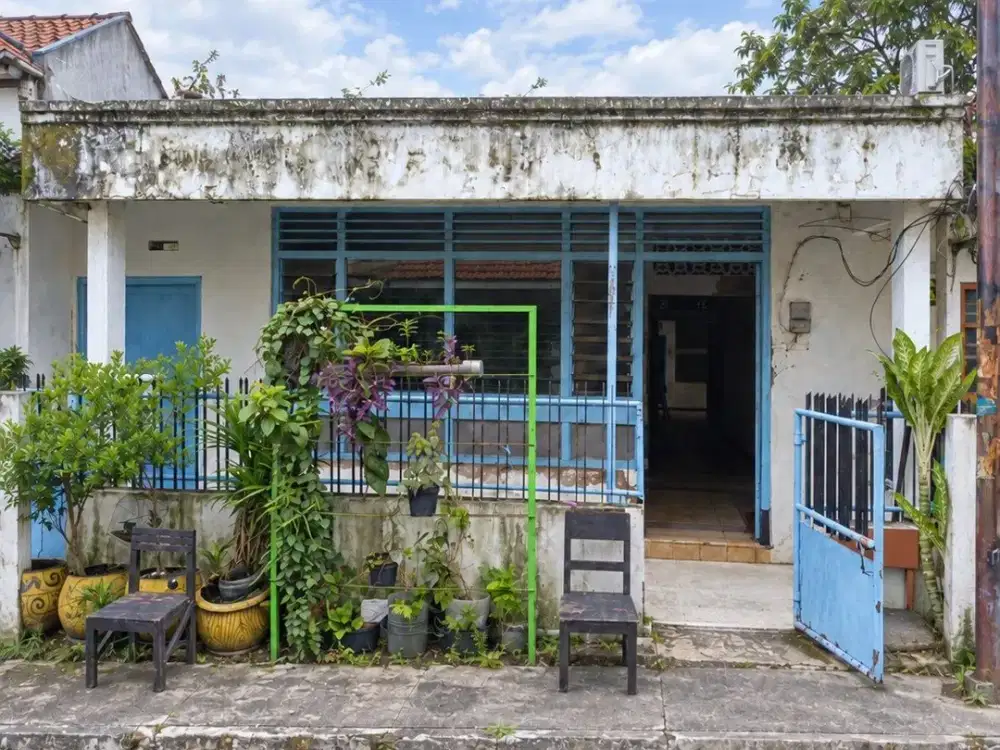 Rumah Peneleh Pusat Kota