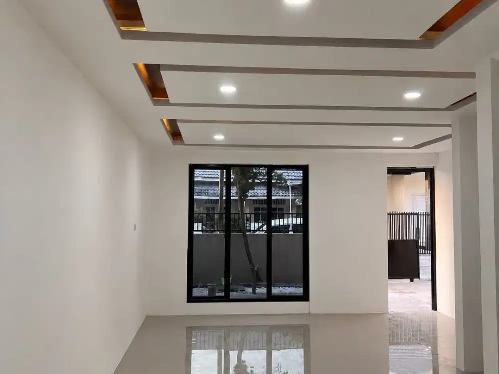 Dijual Rumah Nginden Intan di Tenga Kota Akses Jalan 2 Mobil