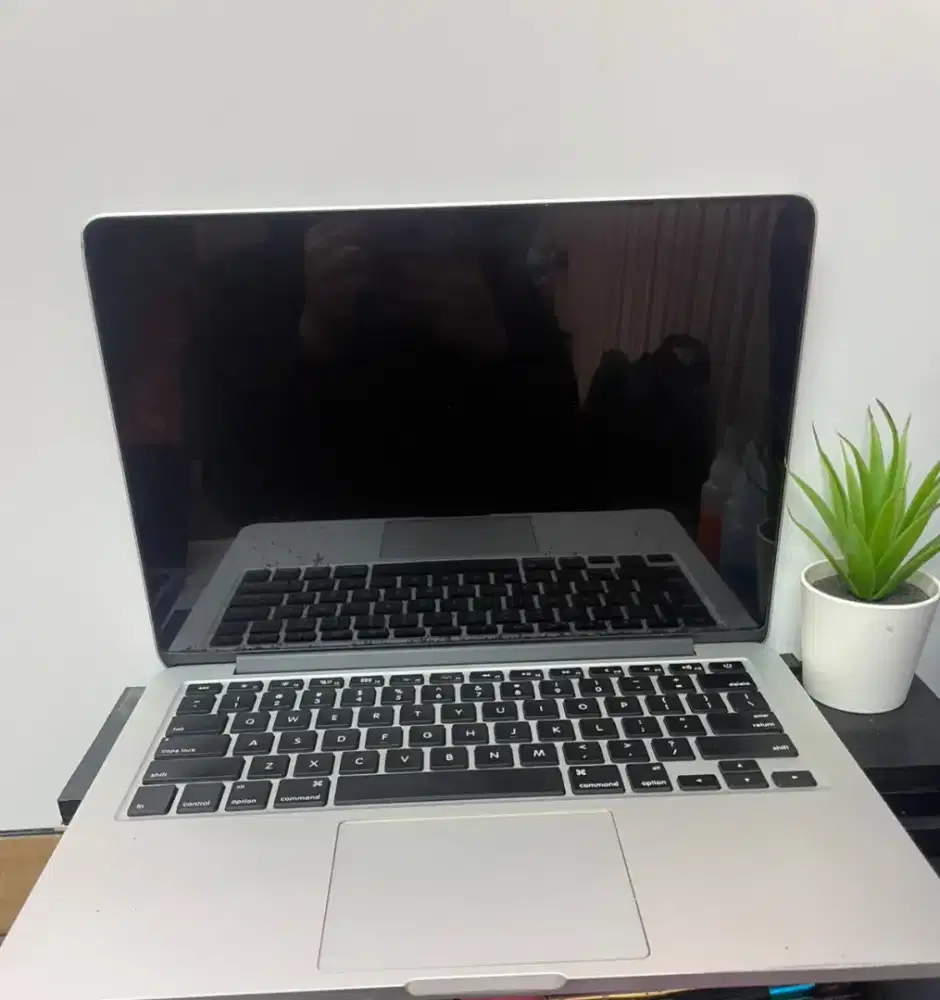 Macbook Pro 13 2015 i5 8/128