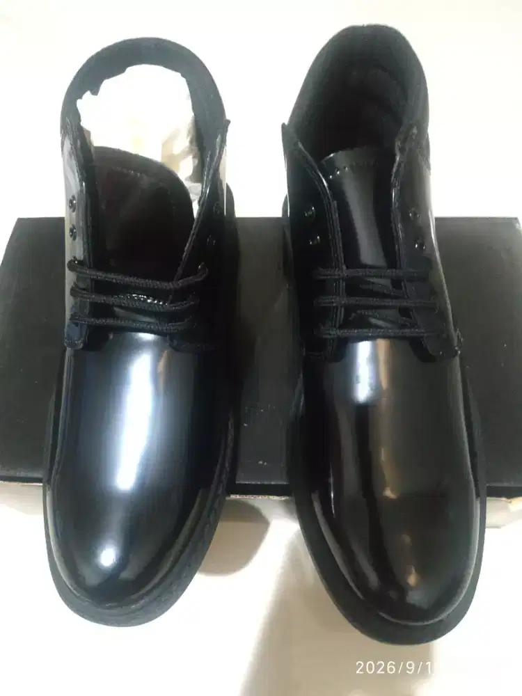 Sepatu pdh polri model tali