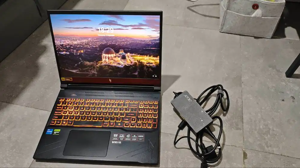 ACER NITRO V16 CORE I7 14650HX RTX 4050 RAM 16 GB DDR5 SSD 512 GB