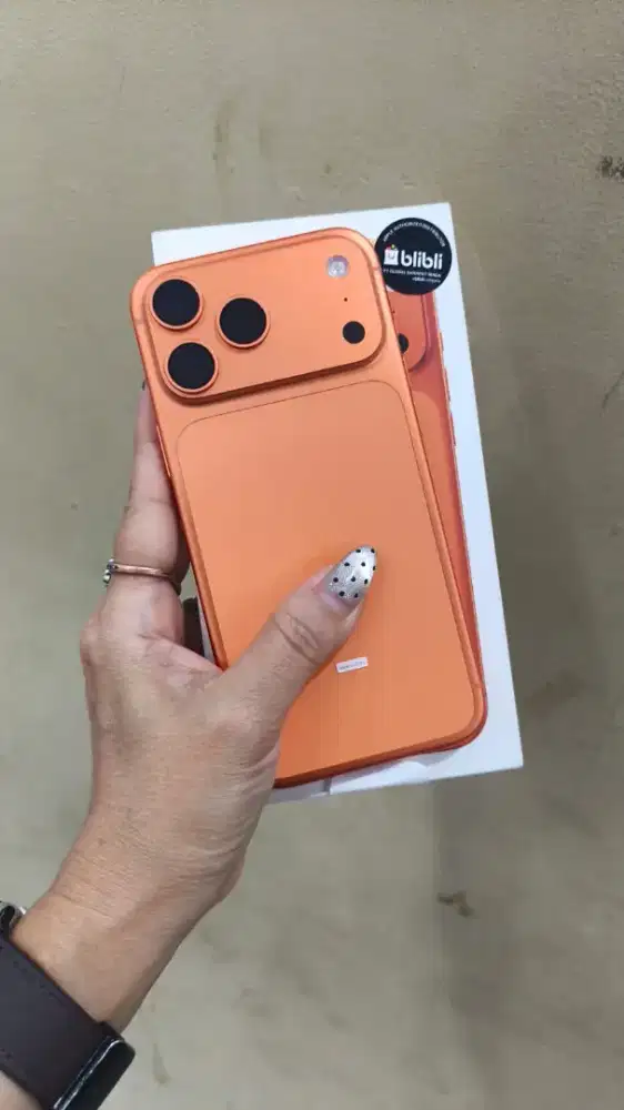 iPhone 17promax iBox hanya open box saja