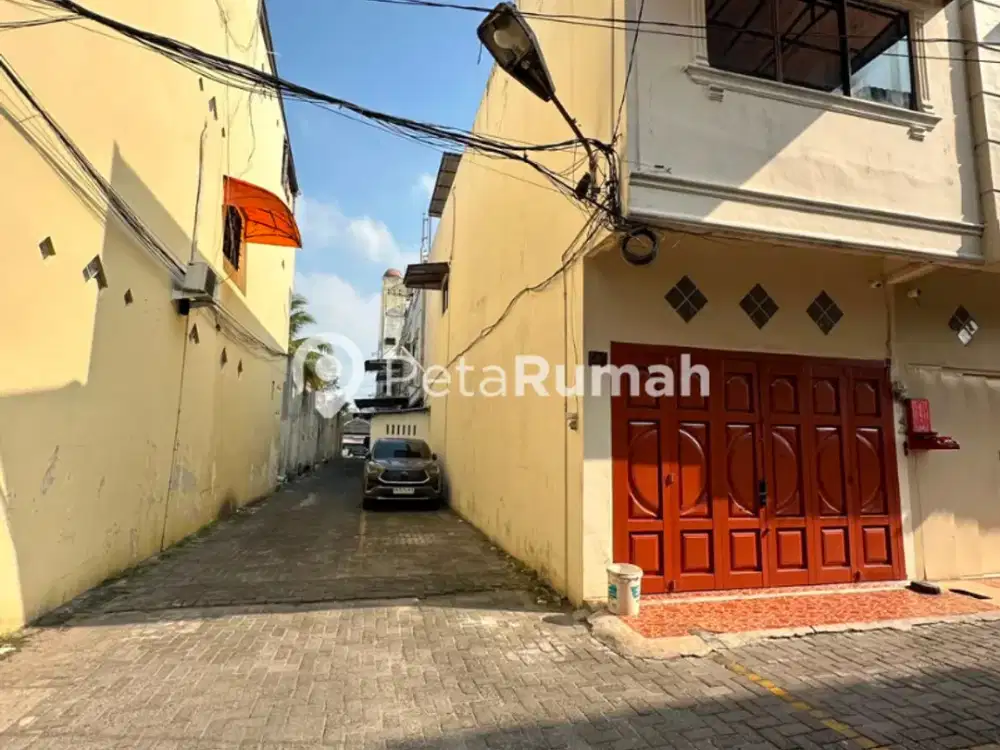 DIJUAL/DISEWAKAN TOWNHOUSE SIAP HUNI POSISI HOOK KOMPLEK CITRA KRAKATAU HARMONIS JALAN PASAR 3 - DAERAH KRAKATAU (teddo & irwandi)