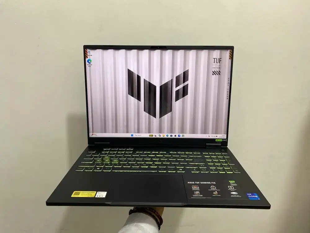 Asus TUF F16 Gaming Intel Core i7-14650HX RAM 16 DDR5 SSD 512 RTX 5050