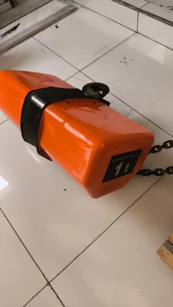 CHAIN HOIST 1 ton HITACHI
