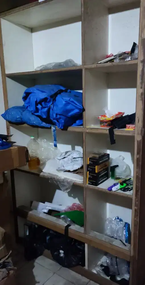 Rak papan serbaguna