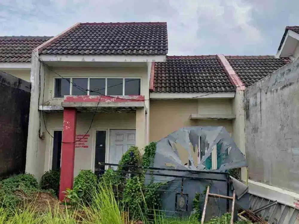 DI JUAL RUMAH

KEL. : MEDOKAN AYU
KEC. : RUNGKUT
KAB  : SURABAYA