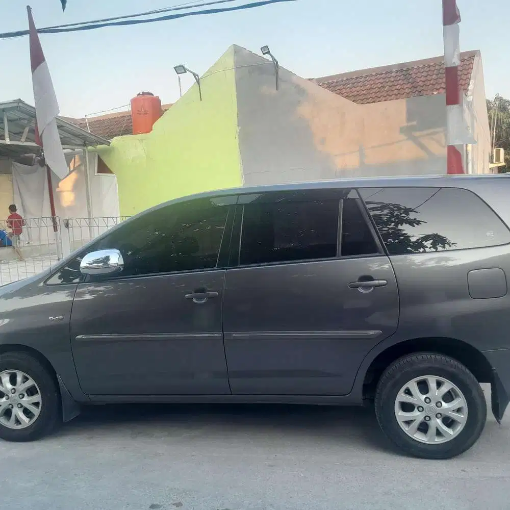 Toyota Kijang Innova 2011 Diesel